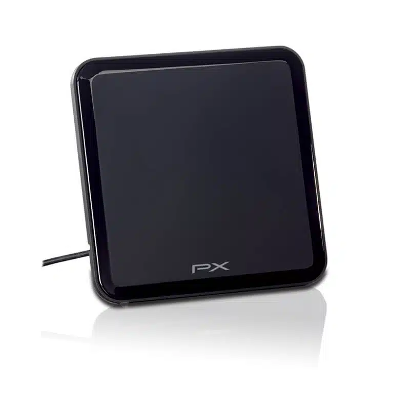 Low noise amplified digital TV antenna