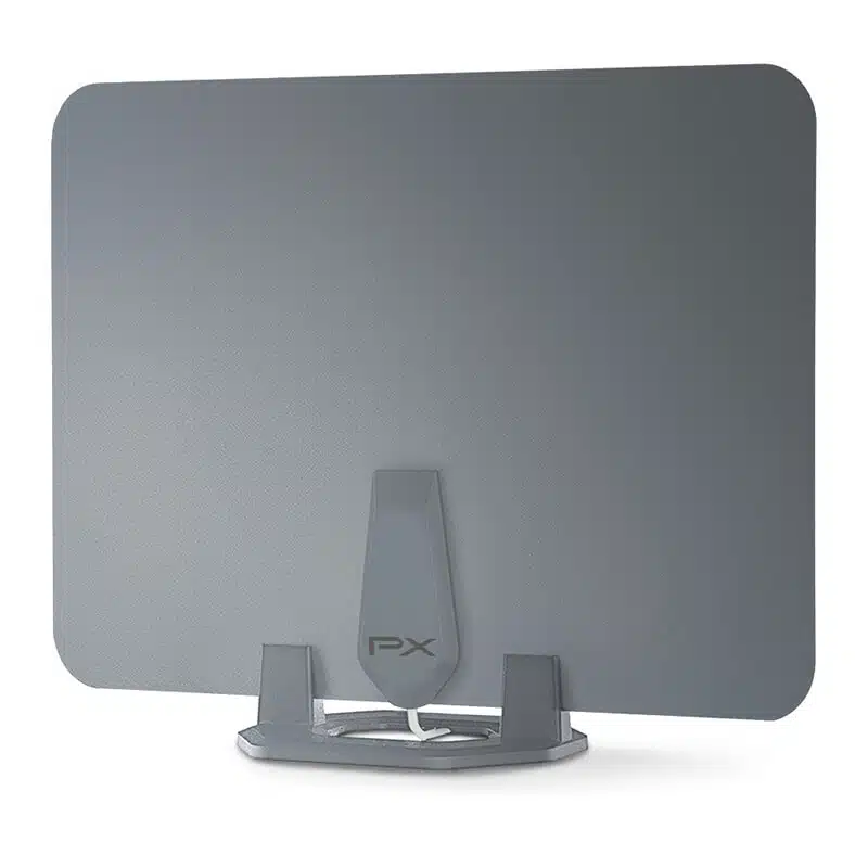 Low noise amplified digital TV antenna